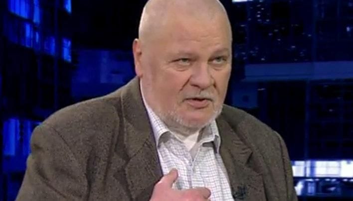 Solidarity leader returns medal to protest new Polish govt "destroying the country"