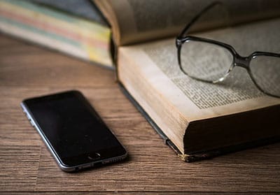 Polish schools ban mobile phones