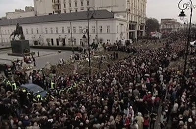 Polish govt commemorates Smoleńsk plane crash victims