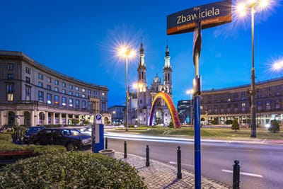 Warsaw's rainbow removed from Saviour square
