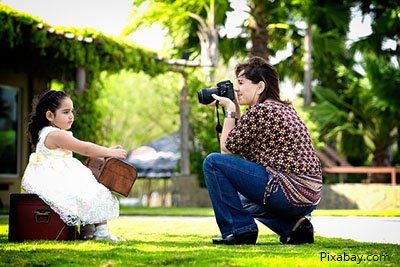 mother daughter photograph